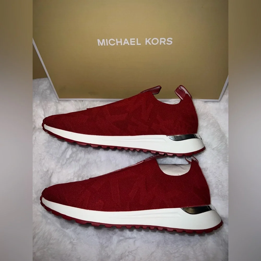 Michael Kors Bodie Slip On 9 - Picture 2 of 9